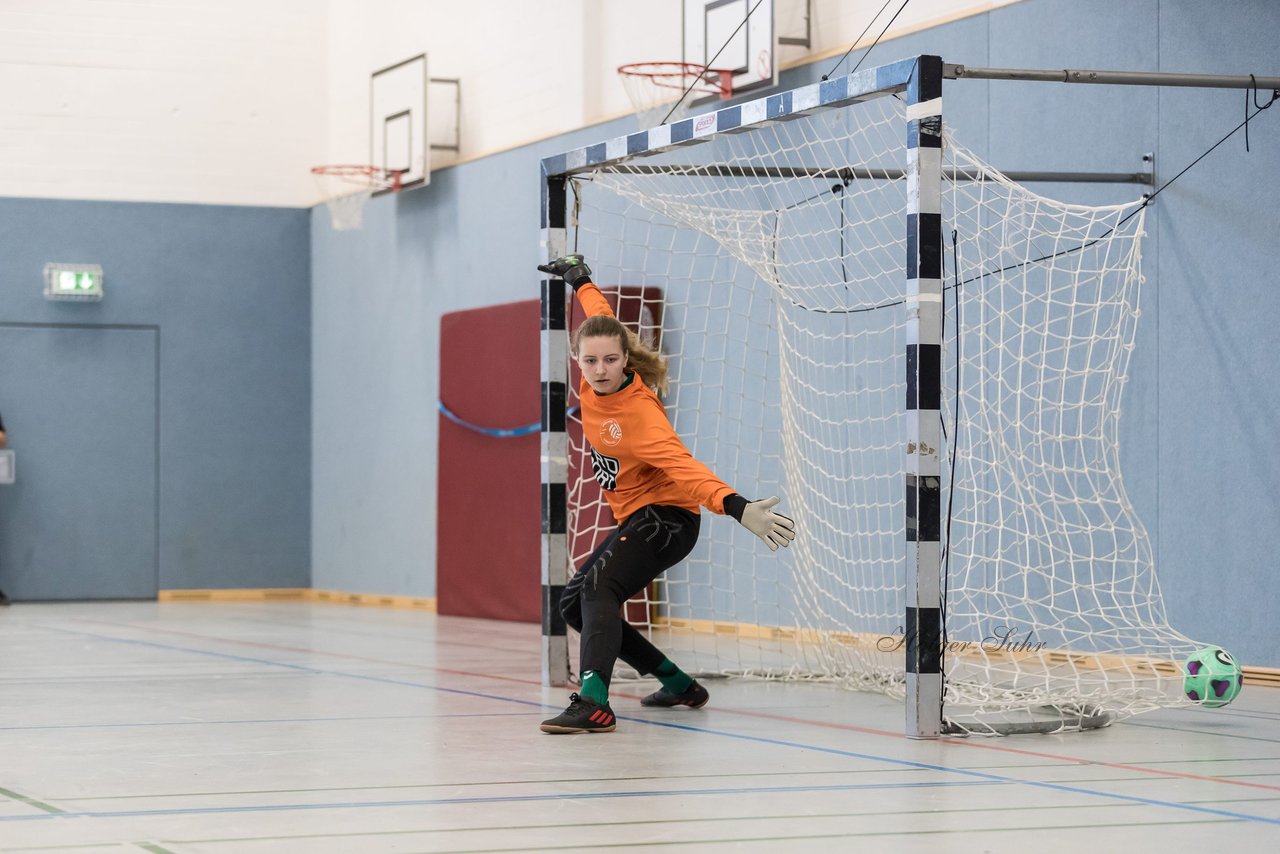 Bild 474 - C-Juniorinnen 3 Loewinnen Cup